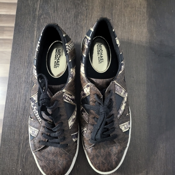 Michael kors shoes - Picture 3 of 4